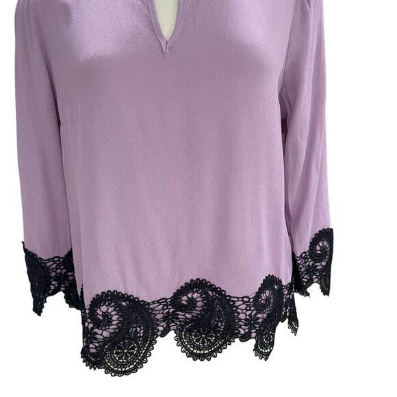 Haute Monde Lavender Blouse Medium Boho Lace Hem Long Sleeve Keyhole Top - Picture 6 of 9
